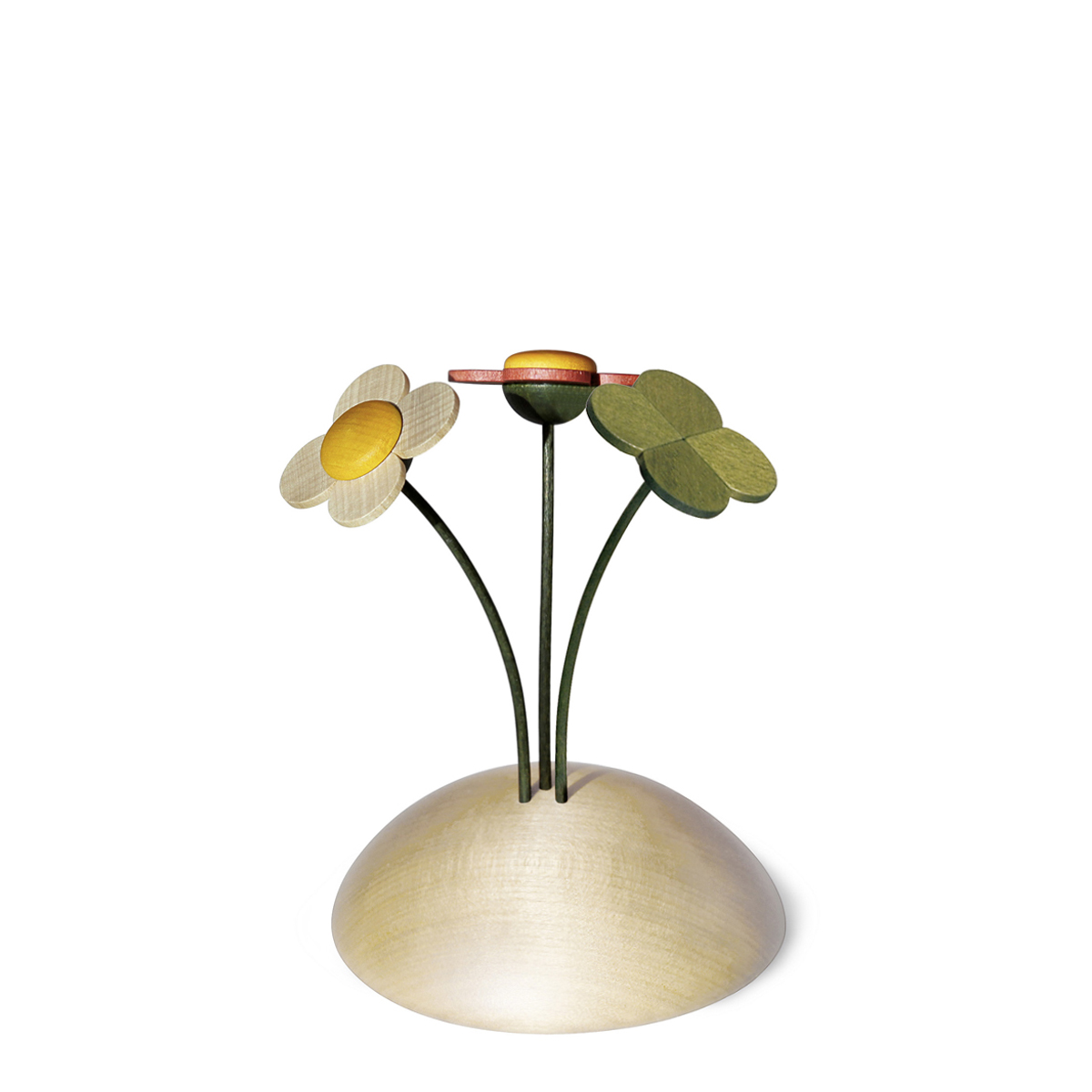 Wiese mit 2 Blumen und 1 Kleeblatt, natur